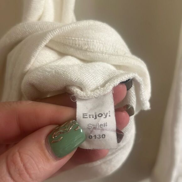 ✨Michael Stars Long Sleeve Ruched Neckline The Original Sz OZ Tee✨ - Picture 4 of 6